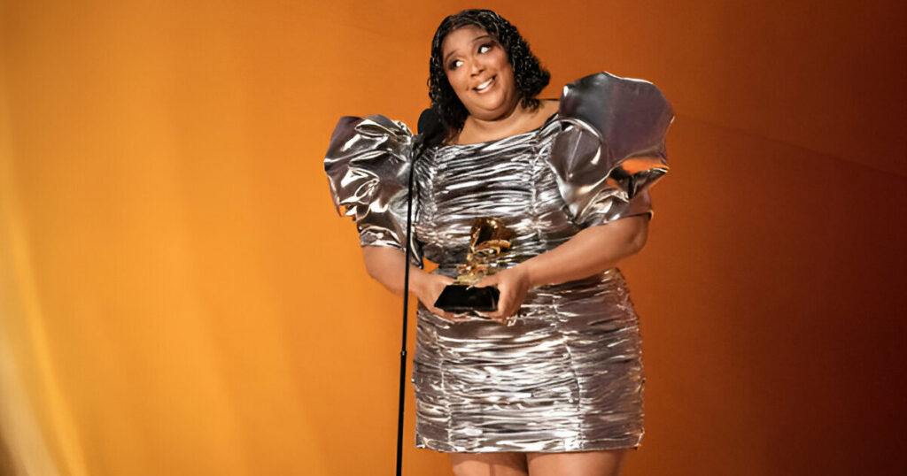 lizzo award taking 